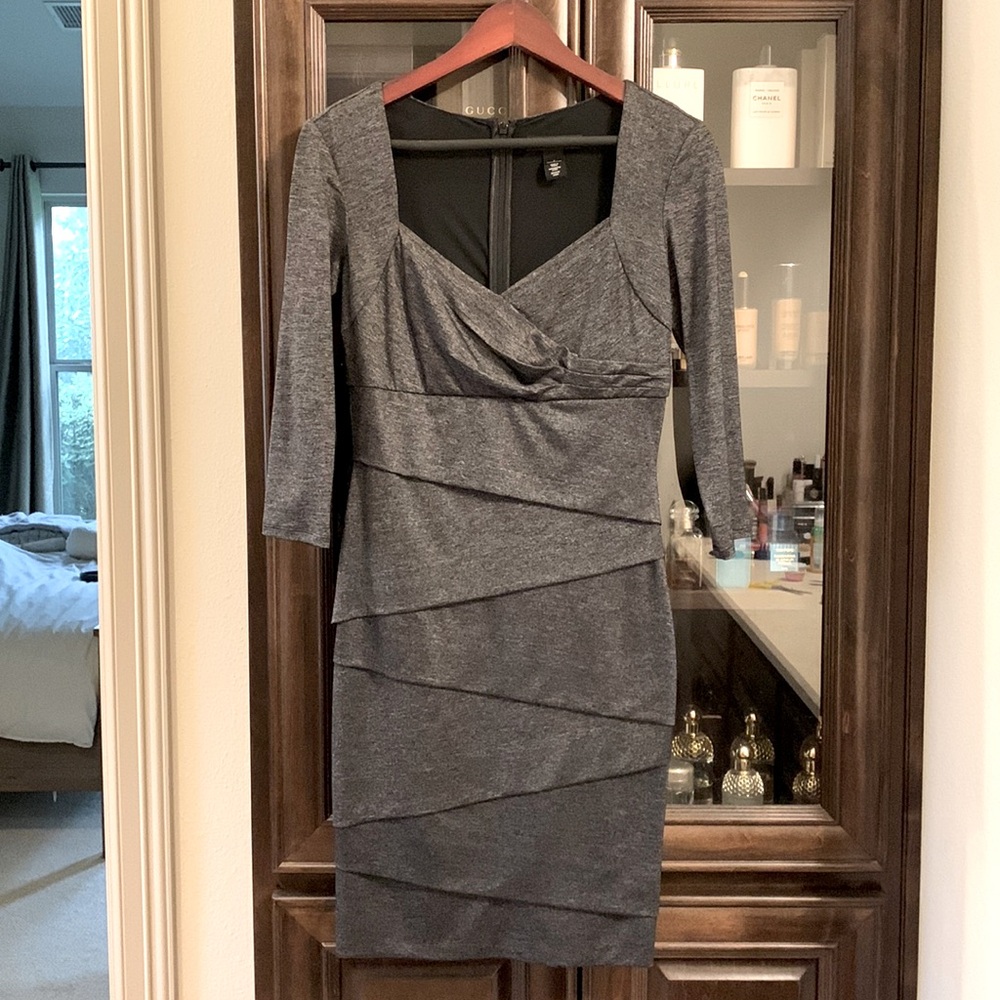 NWOT White House Black Market dress size 6